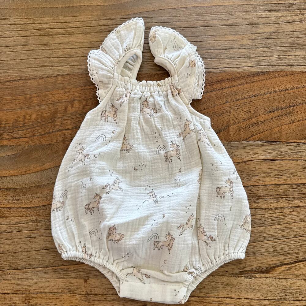 Quincy Mae Bonnie Romper Unicorns - Size 3-6m